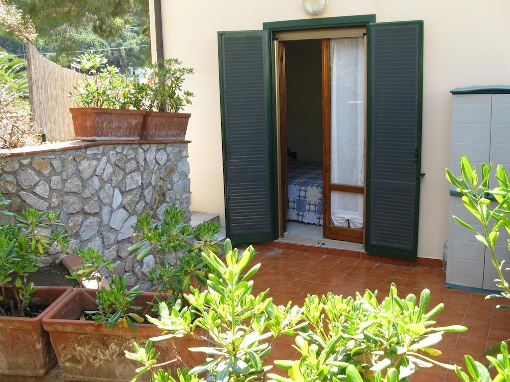Ferienwohnung Gli Oleandri Capoliveri  Zimmer foto